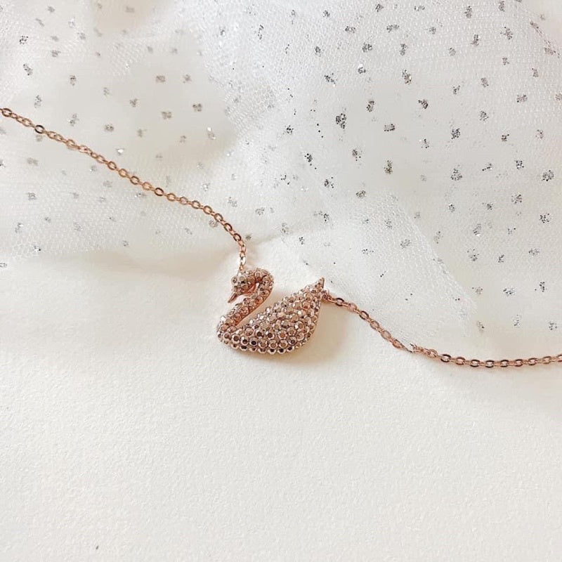 Colar Iconic Swan Pequeno