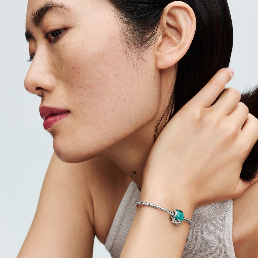 Charm Orb Back Blood