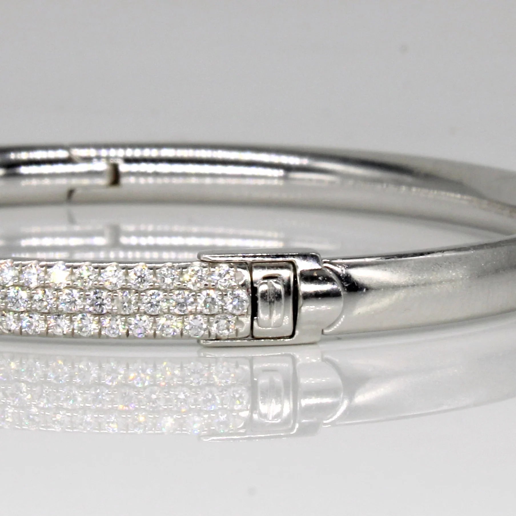 Pulseira Articulada de Três Fileiras