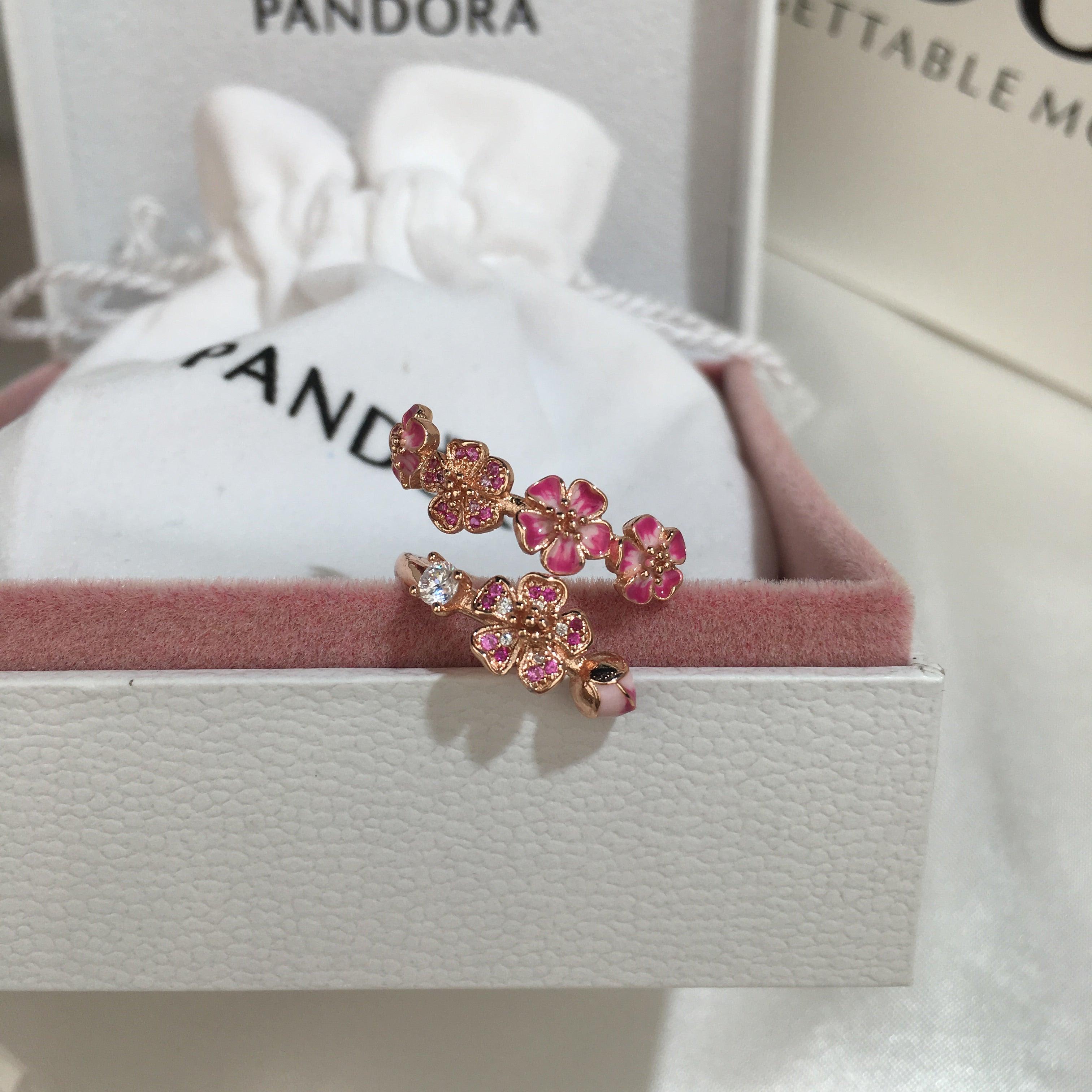 Anel Aberto de Ramo de Pessegueiro Rosa - Wayne Joias