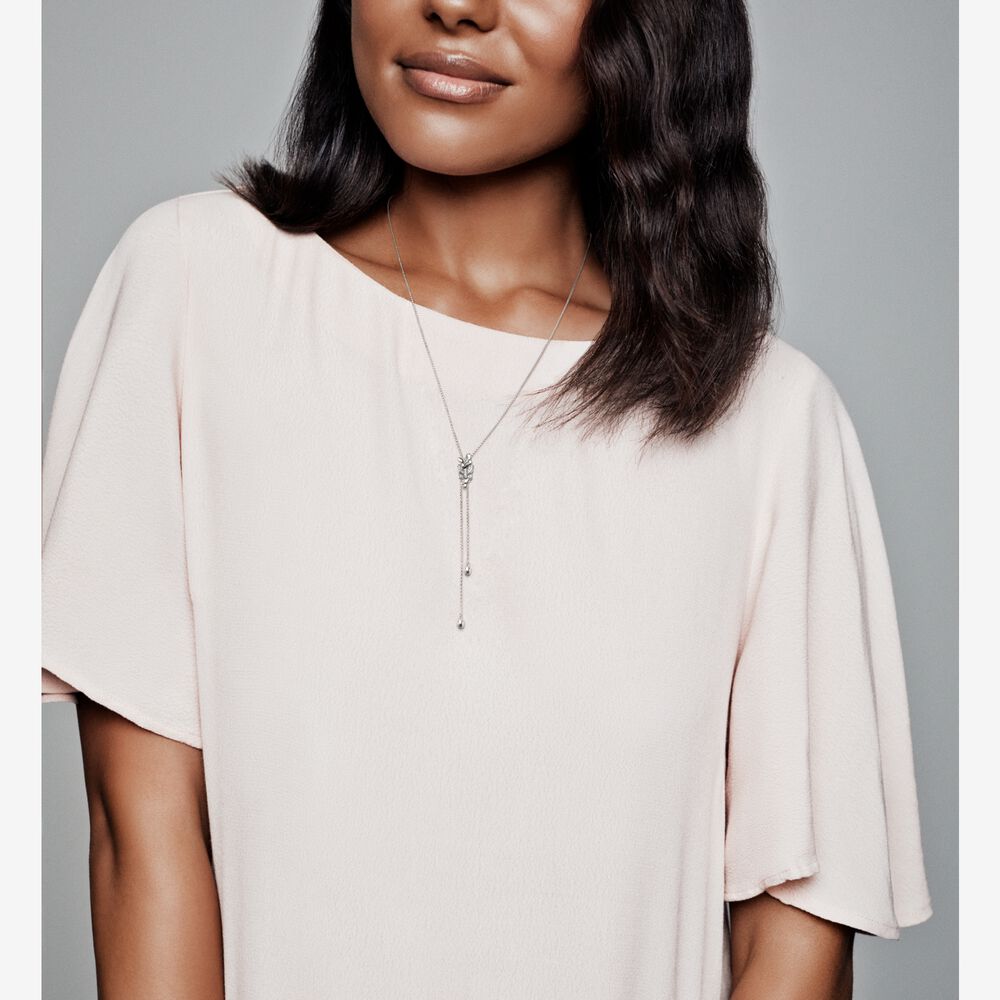 Colar em Y de Borboleta Cintilante - Wayne Joias