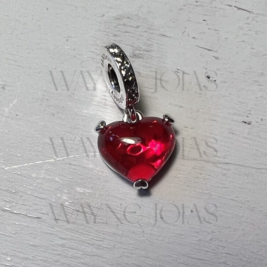 Charm Pendente Disney Mickey E Minnie Mouse Beijo Em Vidro Murano Vermelho