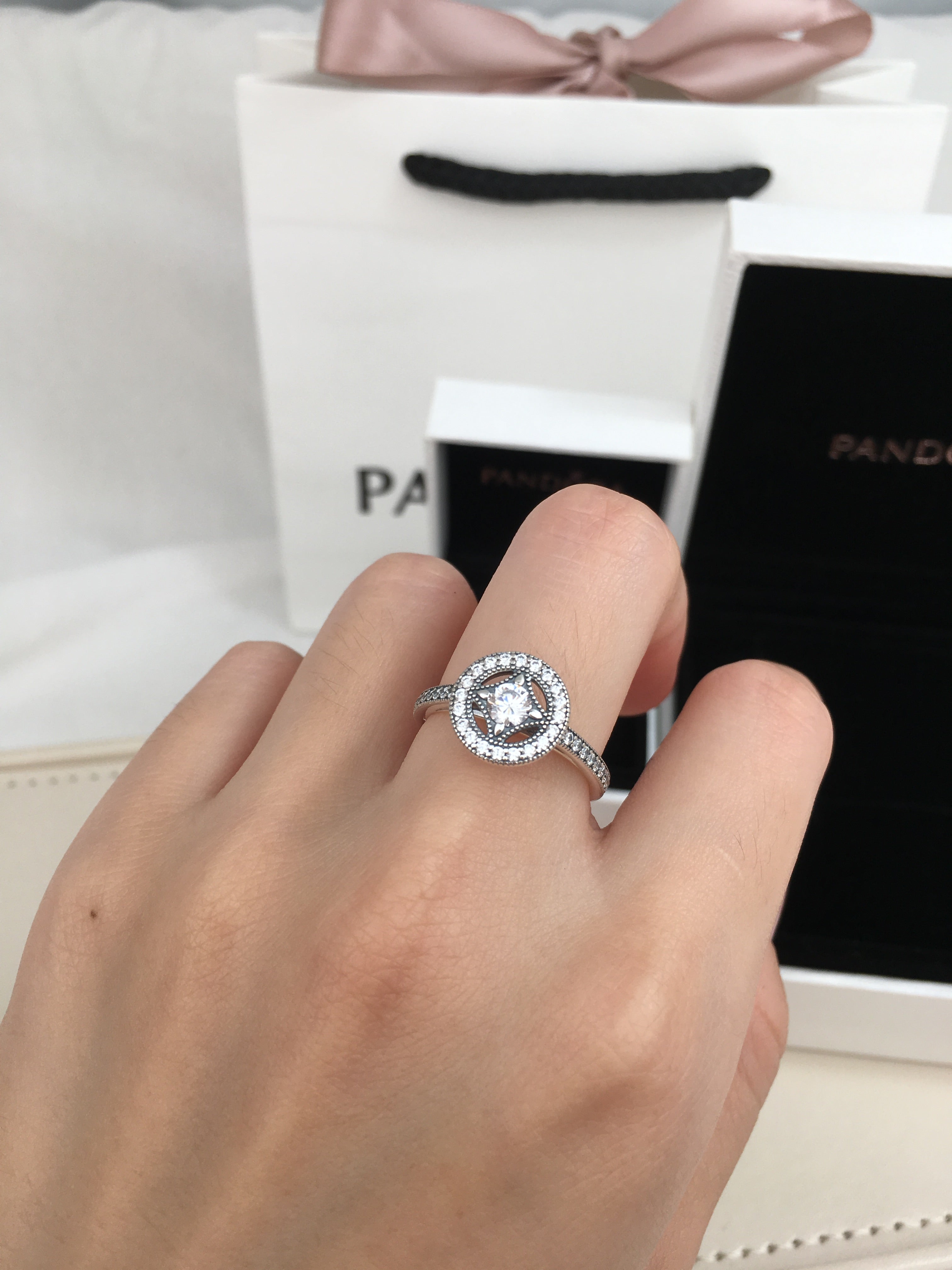 Anel Encanto Vintage - Wayne  Joias