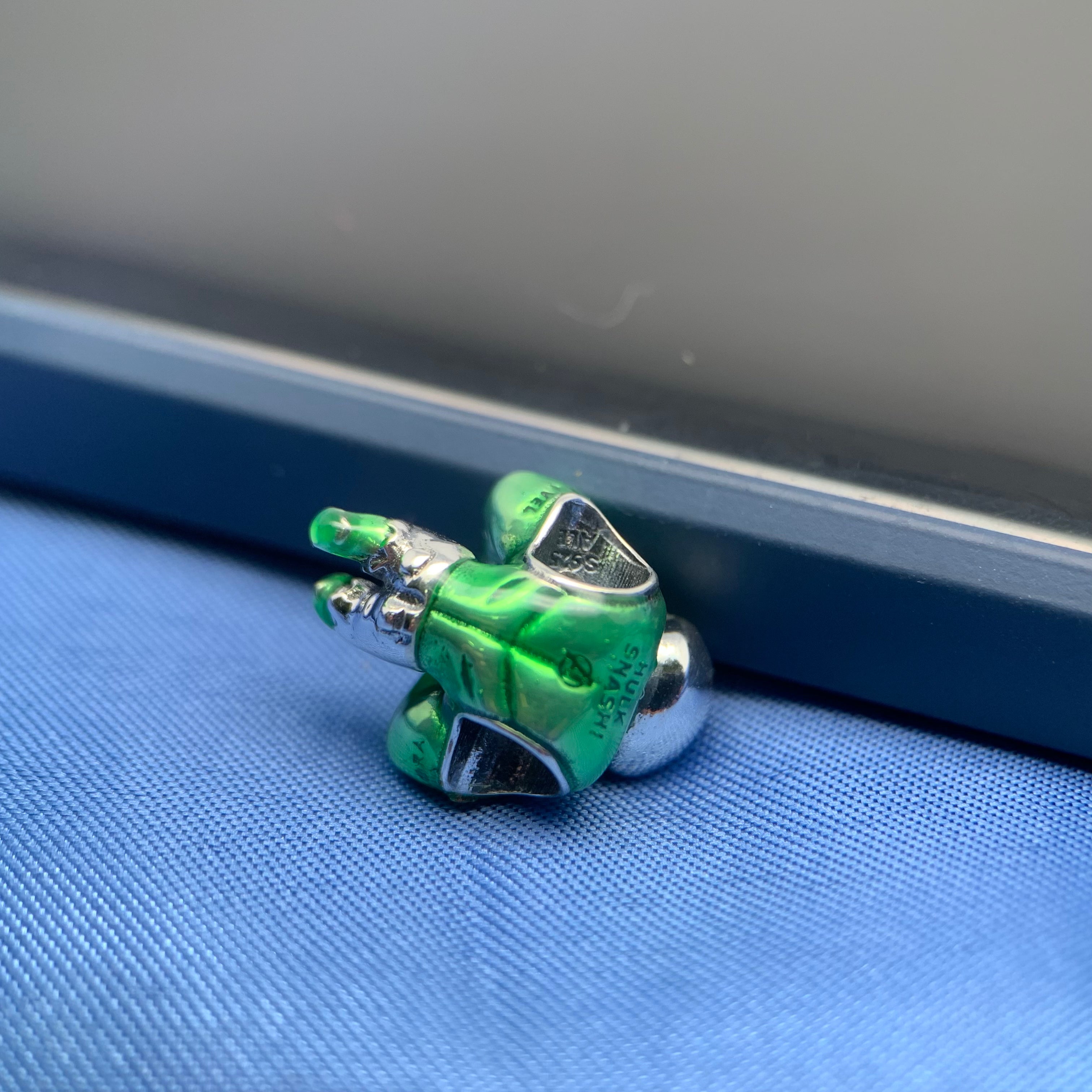 Charm Hulk - Marvel - Wayne Joias