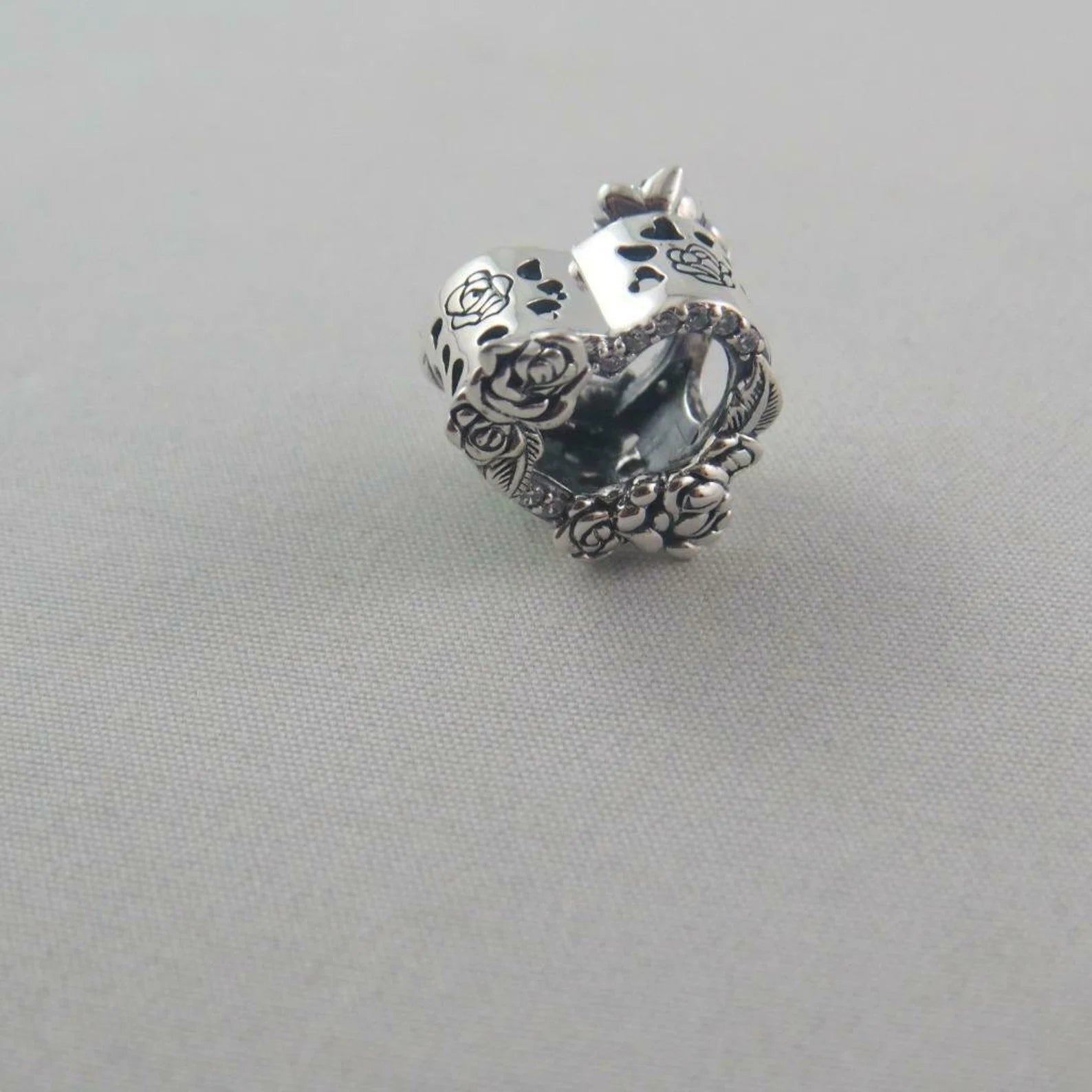 Charm Coração Aberto E Rosas