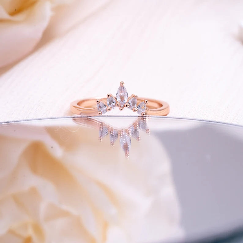 Anel Chevron Coroa Brilhante - Wayne Joias