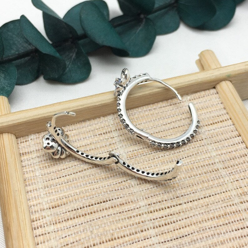 Brincos De Argola Amor-Perfeito Azul - Wayne Joias