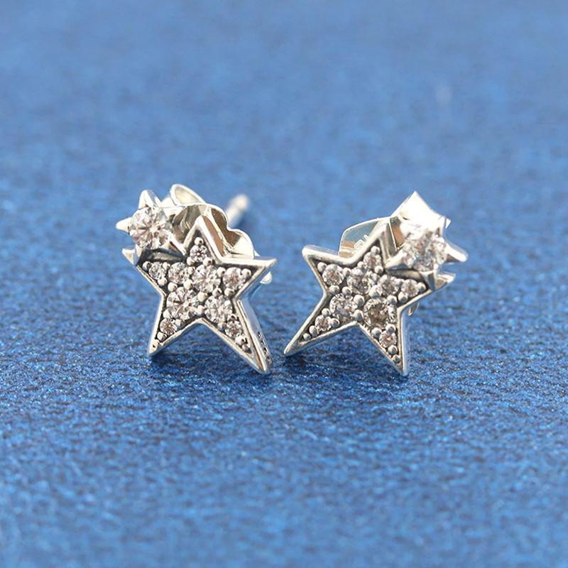 Brincos de Estrelas Assimétricas Cintilantes - Wayne Joias