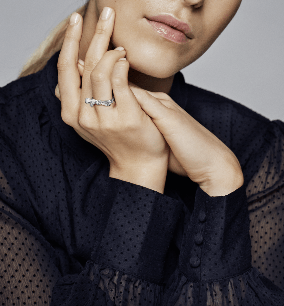 Anel Laço Reluzente - Wayne  Joias